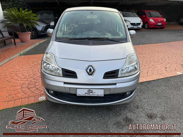 RENAULT Modus usata, con Boardcomputer