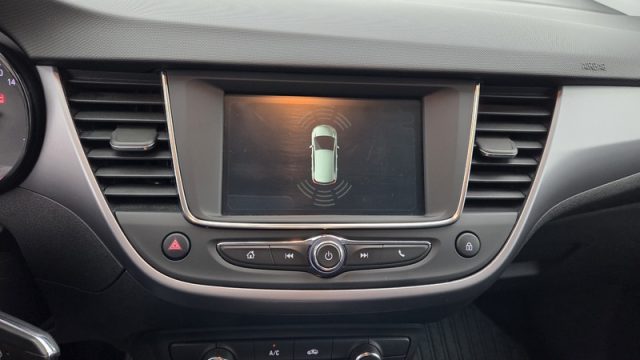 OPEL Crossland X usata, con Volante multifunzione