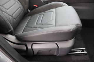 NISSAN Qashqai usata, con Controllo automatico clima