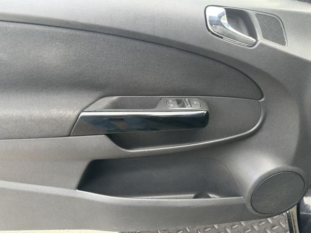 OPEL Corsa usata, con Chiusura centralizzata