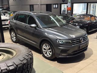 VOLKSWAGEN Tiguan usata, con Airbag laterali