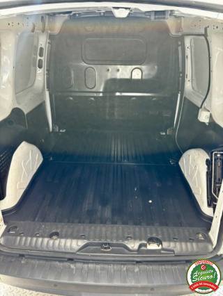 RENAULT Kangoo usata, con Volante multifunzione