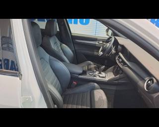 ALFA ROMEO Stelvio usata, con Riconoscimento dei segnali stradali