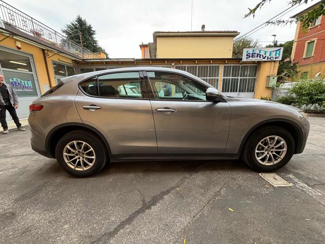 ALFA ROMEO Stelvio usata, con Autoradio