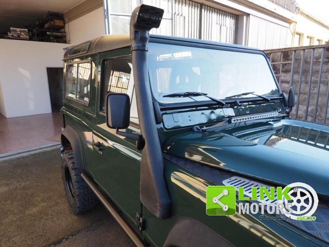 LAND ROVER Defender usata 10