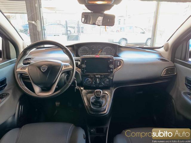 LANCIA Ypsilon usata, con Specchietti laterali elettrici