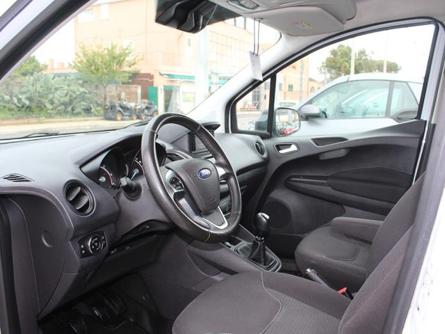 FORD Transit Courier usata, con Chiusura centralizzata