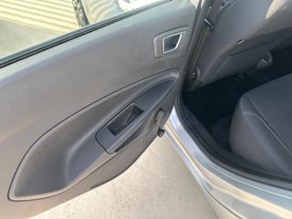 FORD Fiesta usata, con ESP