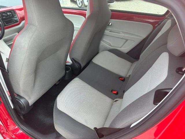 VOLKSWAGEN up! usata, con Controllo trazione
