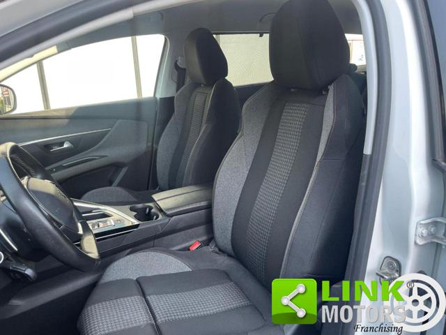 PEUGEOT 5008 usata, con Cerchi in lega