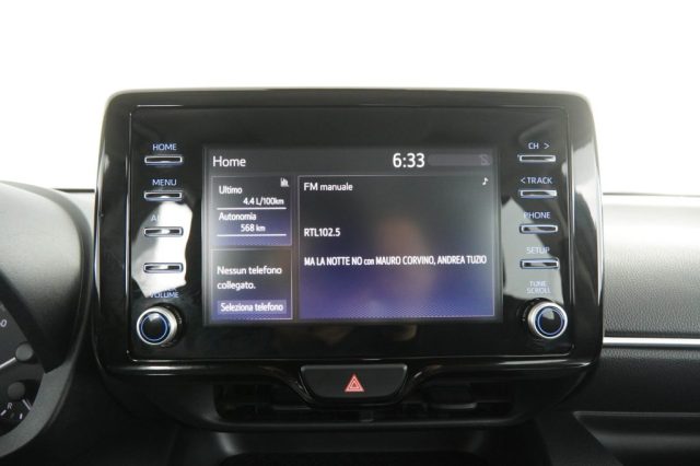 TOYOTA Yaris usata 12