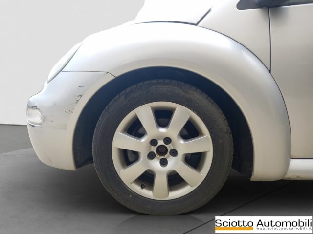 VOLKSWAGEN New Beetle usata 16