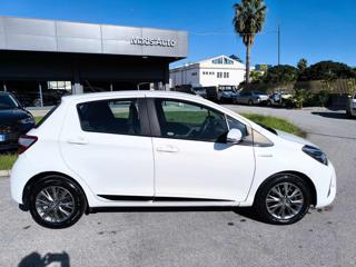 TOYOTA Yaris usata, con Autoradio