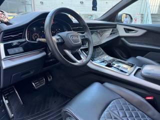 AUDI Q8 usata, con Interni in pelle