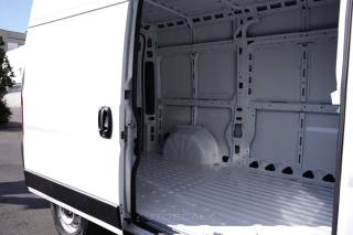 PEUGEOT Boxer usata 23