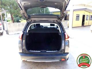 PEUGEOT 2008 usata, con Sensori di parcheggio posteriori