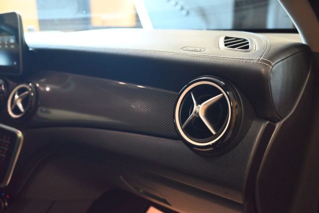 MERCEDES-BENZ GLA 200 usata 66