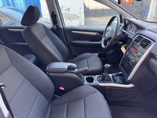 MERCEDES-BENZ B 180 usata, con Fendinebbia