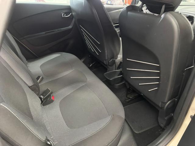 RENAULT Captur usata, con Volante multifunzione
