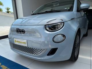 FIAT 500e usata, con Autoradio