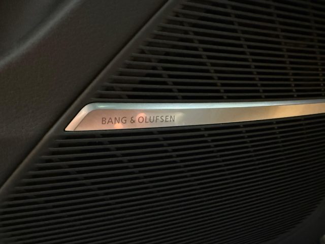 AUDI Q8 usata, con Interni in pelle