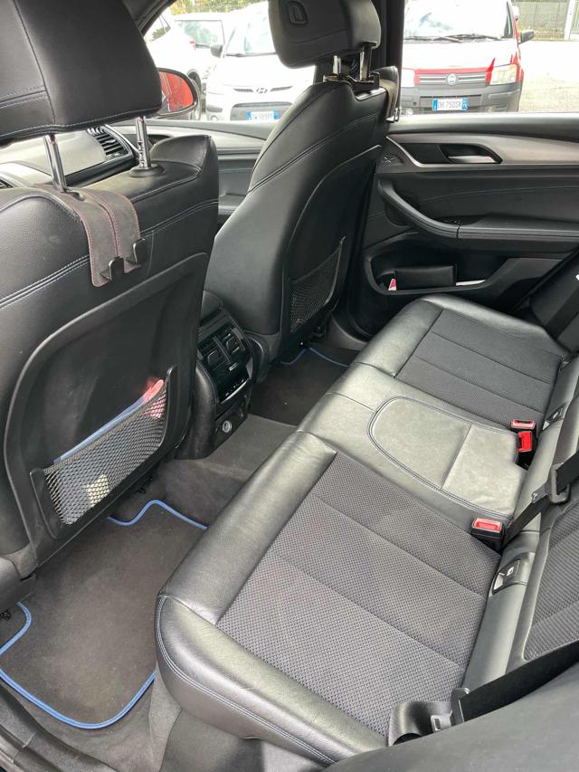 BMW X3 usata, con Fari Xenon