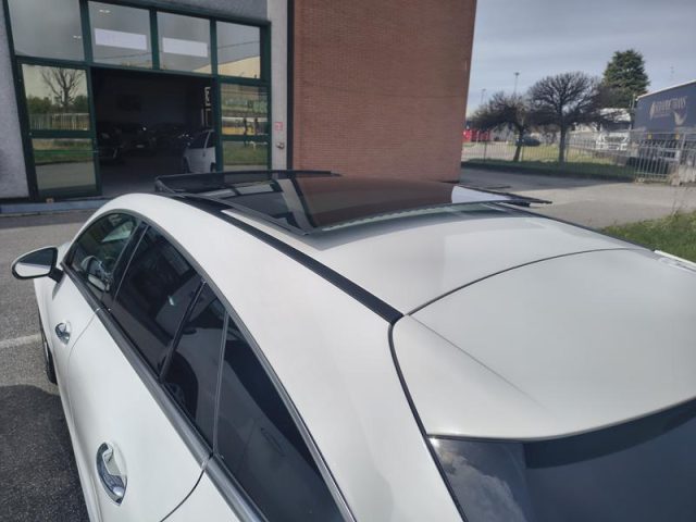 MERCEDES-BENZ CLA 200 usata, con Sistema di navigazione