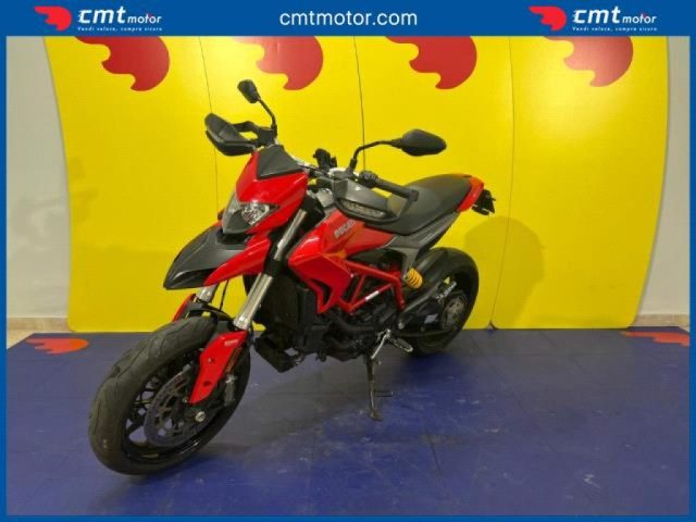 DUCATI Hypermotard 939 usata 2