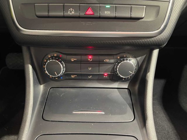 MERCEDES-BENZ A 200 usata 23