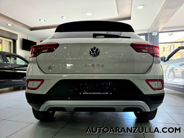 VOLKSWAGEN T-Roc usata, con Autoradio digitale