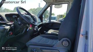 IVECO Daily usata 10