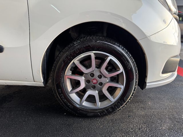 FIAT Doblo usata, con Bluetooth