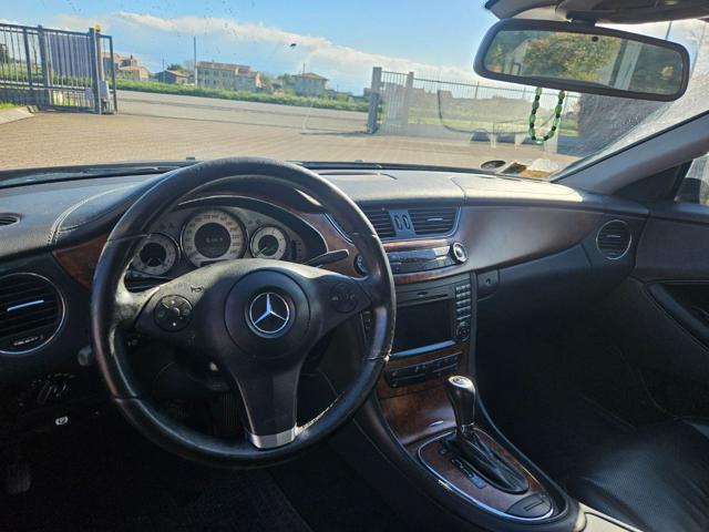 MERCEDES-BENZ CLS 320 usata, con Boardcomputer