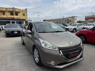 PEUGEOT 208 usata, con Airbag