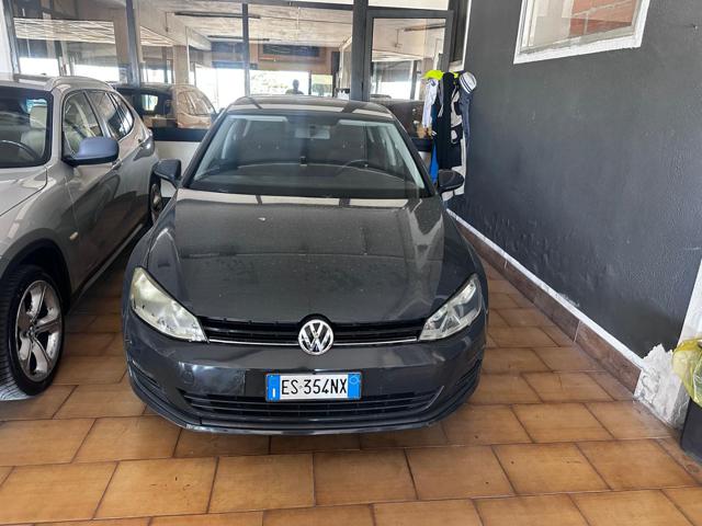 VOLKSWAGEN Golf usata, con ABS