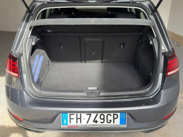 VOLKSWAGEN Golf usata, con Specchietti laterali elettrici
