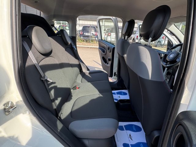 FIAT New Panda usata, con USB