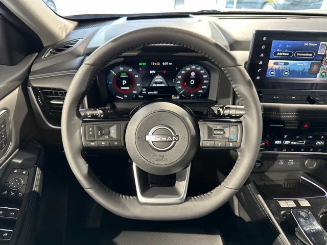 NISSAN X-Trail usata, con Sistema di navigazione