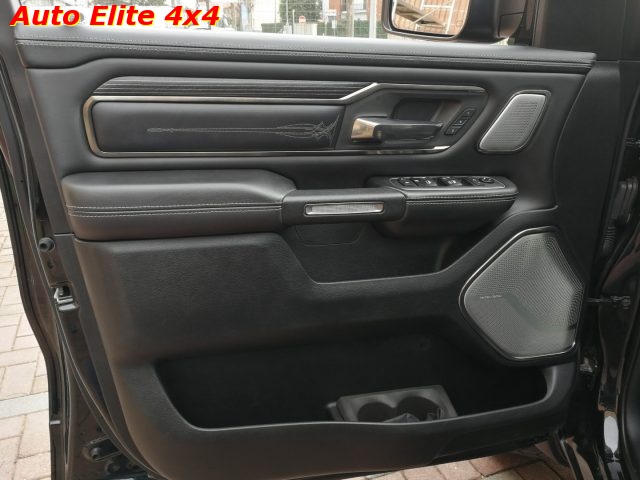 DODGE RAM usata, con Gancio traino