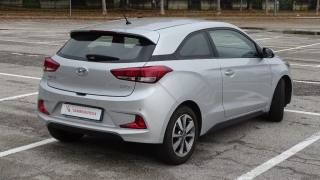 HYUNDAI i20 usata, con Autoradio