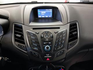 FORD Fiesta usata, con Specchietti laterali elettrici