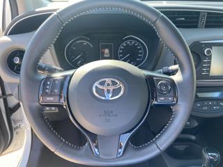 TOYOTA Yaris usata, con Fendinebbia