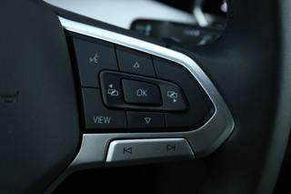 VOLKSWAGEN Golf usata, con Volante in pelle