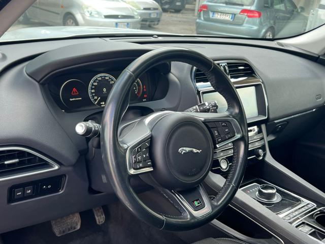 JAGUAR F-Pace usata, con Cruise Control