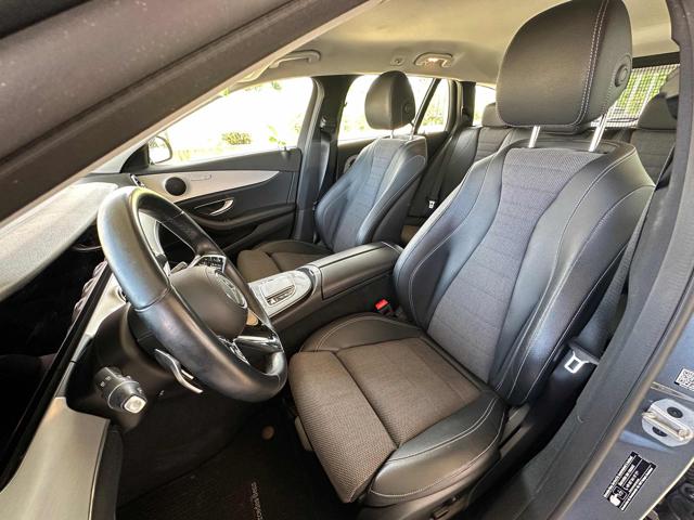MERCEDES-BENZ E 200 usata, con Touch screen