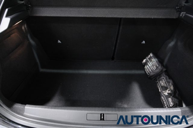 PEUGEOT 208 usata 57