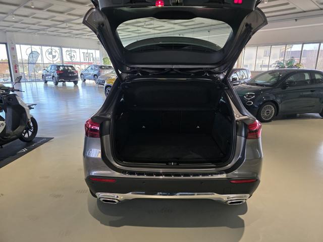 MERCEDES-BENZ GLA 200 usata, con Controllo trazione