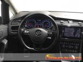 VOLKSWAGEN Touran usata, con Airbag