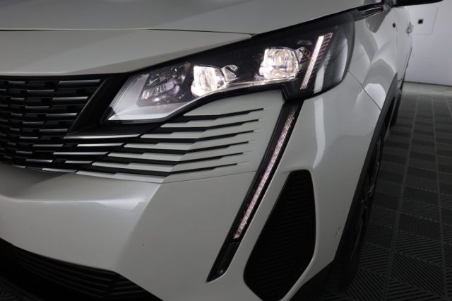 PEUGEOT 3008 usata 8