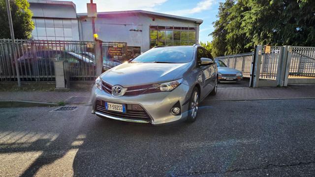 TOYOTA Auris Touring Sports usata, con ABS